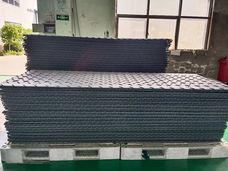 Temporary Roadway Mat